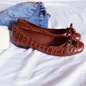 Michelle D crocodile flats
